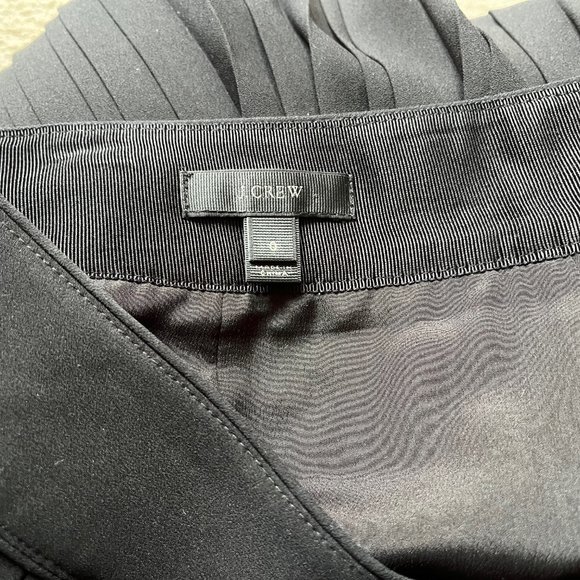 J.Crew Pleated Short Skirt Size 0 Black - Picture 5 of 6